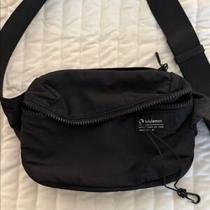 lululemon athletica Black Belt Bag